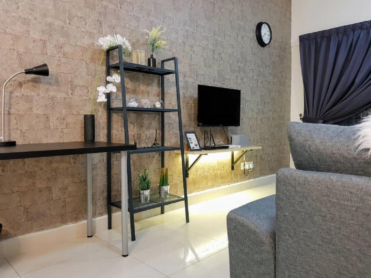 Puchong 8-12 Pax 5Min Lrt Cozy Apartment Ioi Mall المظهر الخارجي الصورة