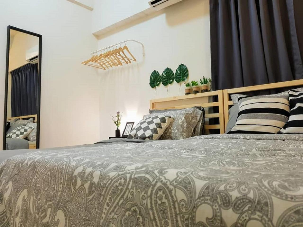 Puchong 8-12 Pax 5Min Lrt Cozy Apartment Ioi Mall المظهر الخارجي الصورة